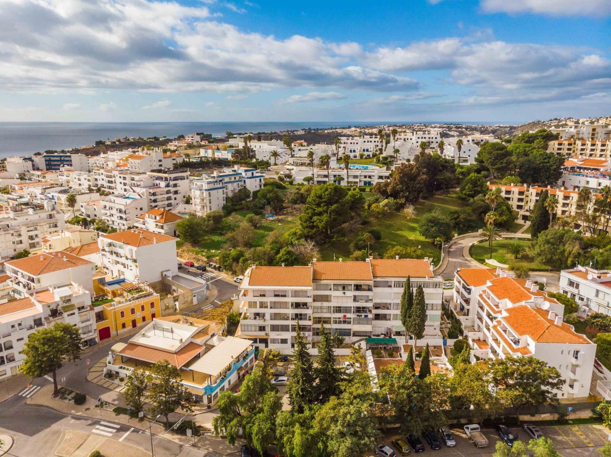 Casa Santa Maria - Sea View - 500M From The Beach - Wifi Albufeira Exterior photo