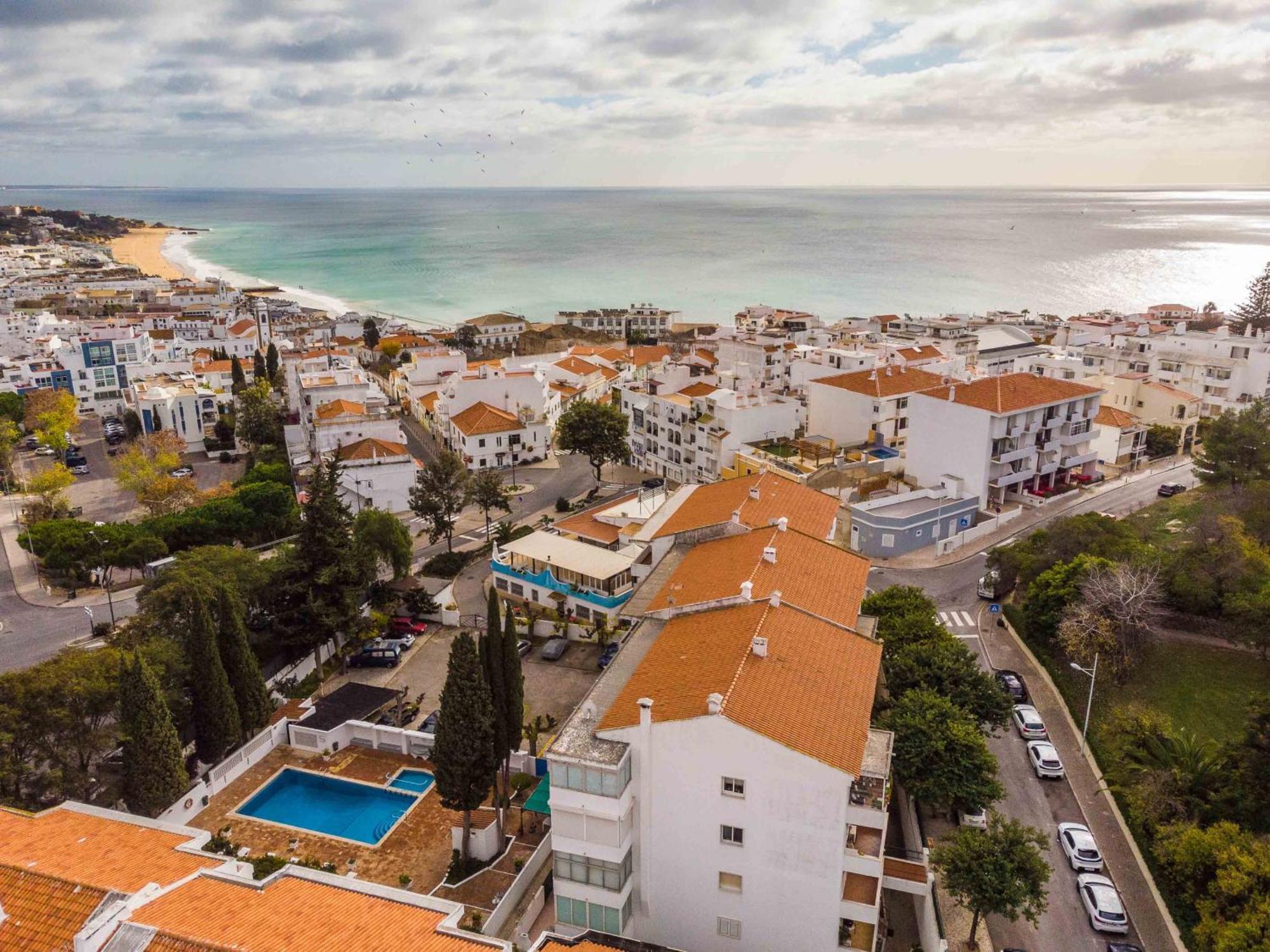 Casa Santa Maria - Sea View - 500M From The Beach - Wifi Albufeira Exterior photo